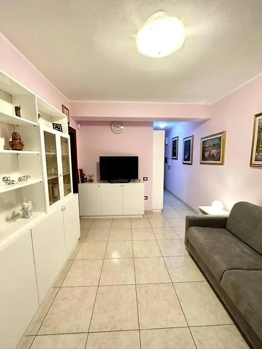 Appartamento Al Centro Di Pula Apartment