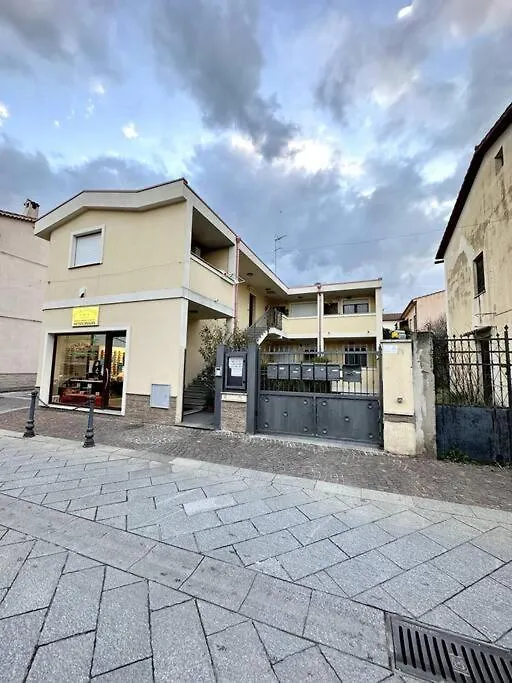 Apartment Appartamento Al Centro Di Pula